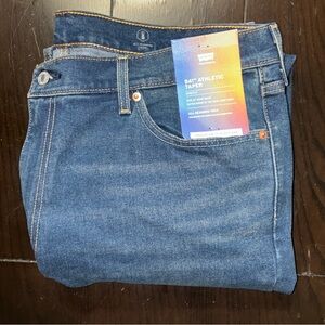 Levi's Blue athletic tapered 541 42x32 NWT
